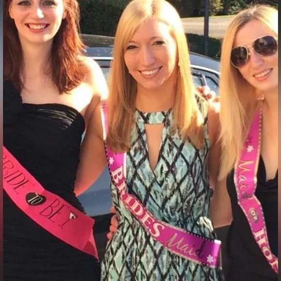 Forever 21 Teal Patterned Keyhole Dress.  Size XS - Picture 5 of 6